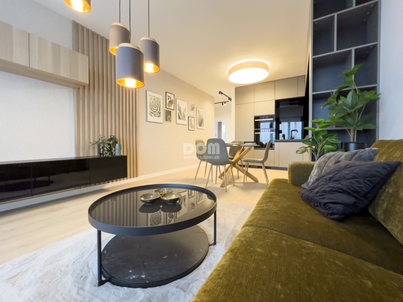 rkDOM | Na predaj moderný 3-izbový byt na Vlčincoch
